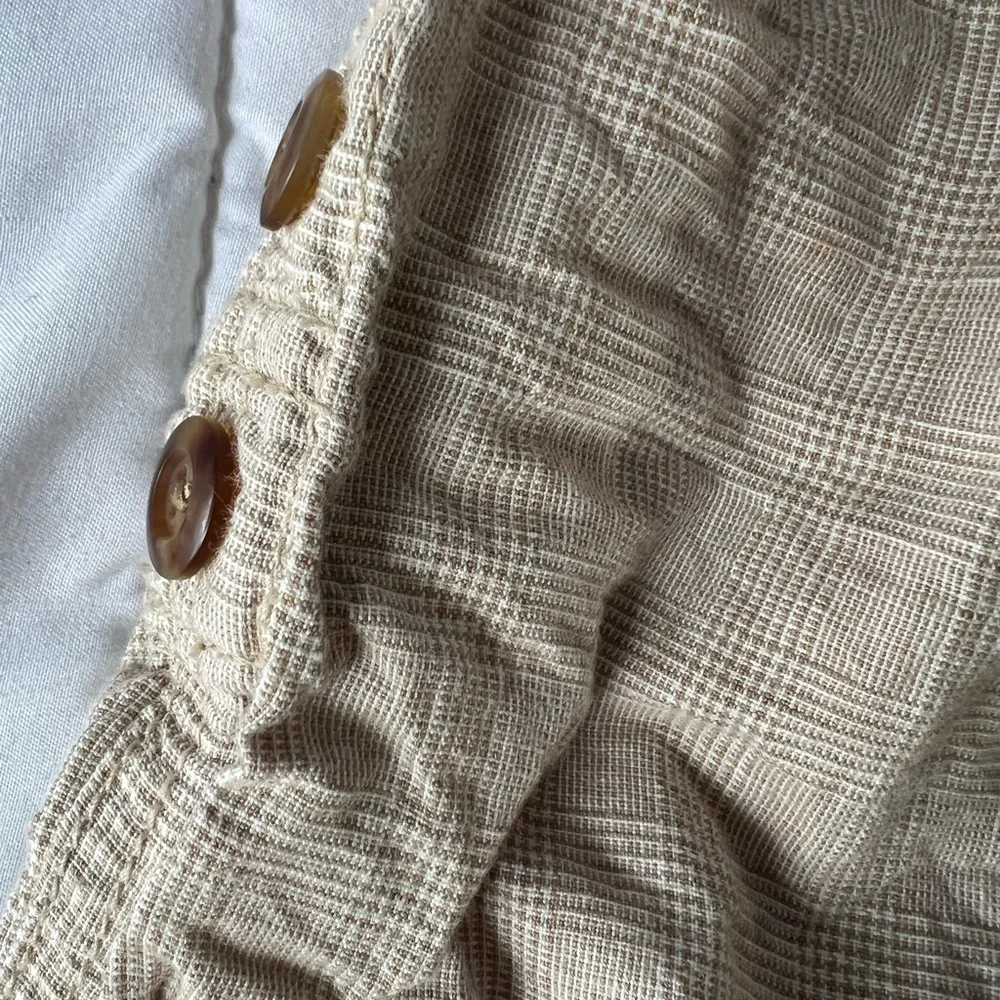 Gap Glenn Check Beige and White roll up pants/capri